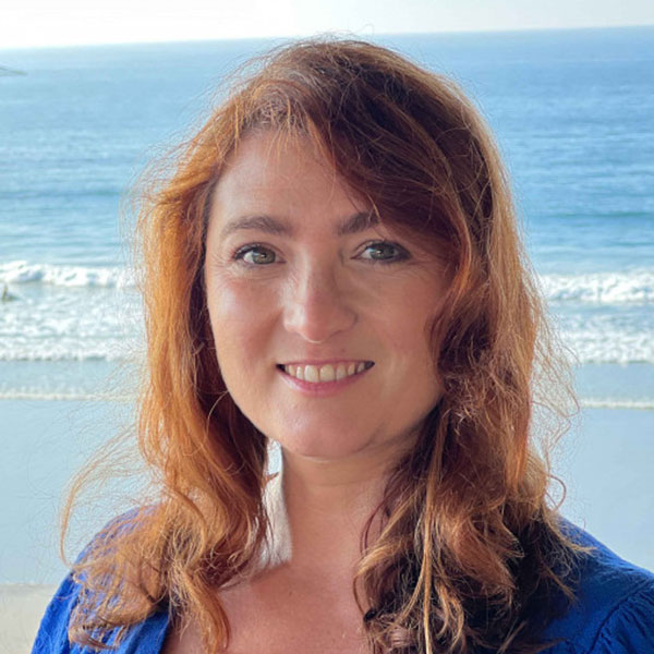 Deirdre Lyons