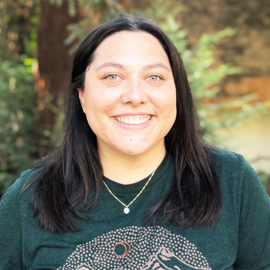 Dr. Marisol Navarro